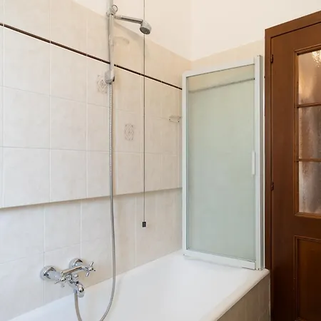 Garden - In The Center Of Appartement Barzio